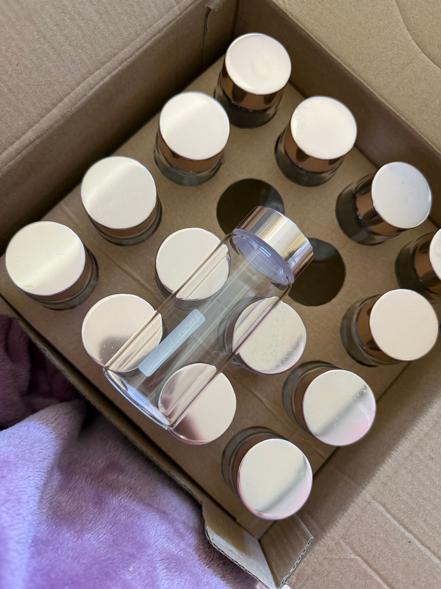 Glass Jars with rose gold lid | 47 Pieces