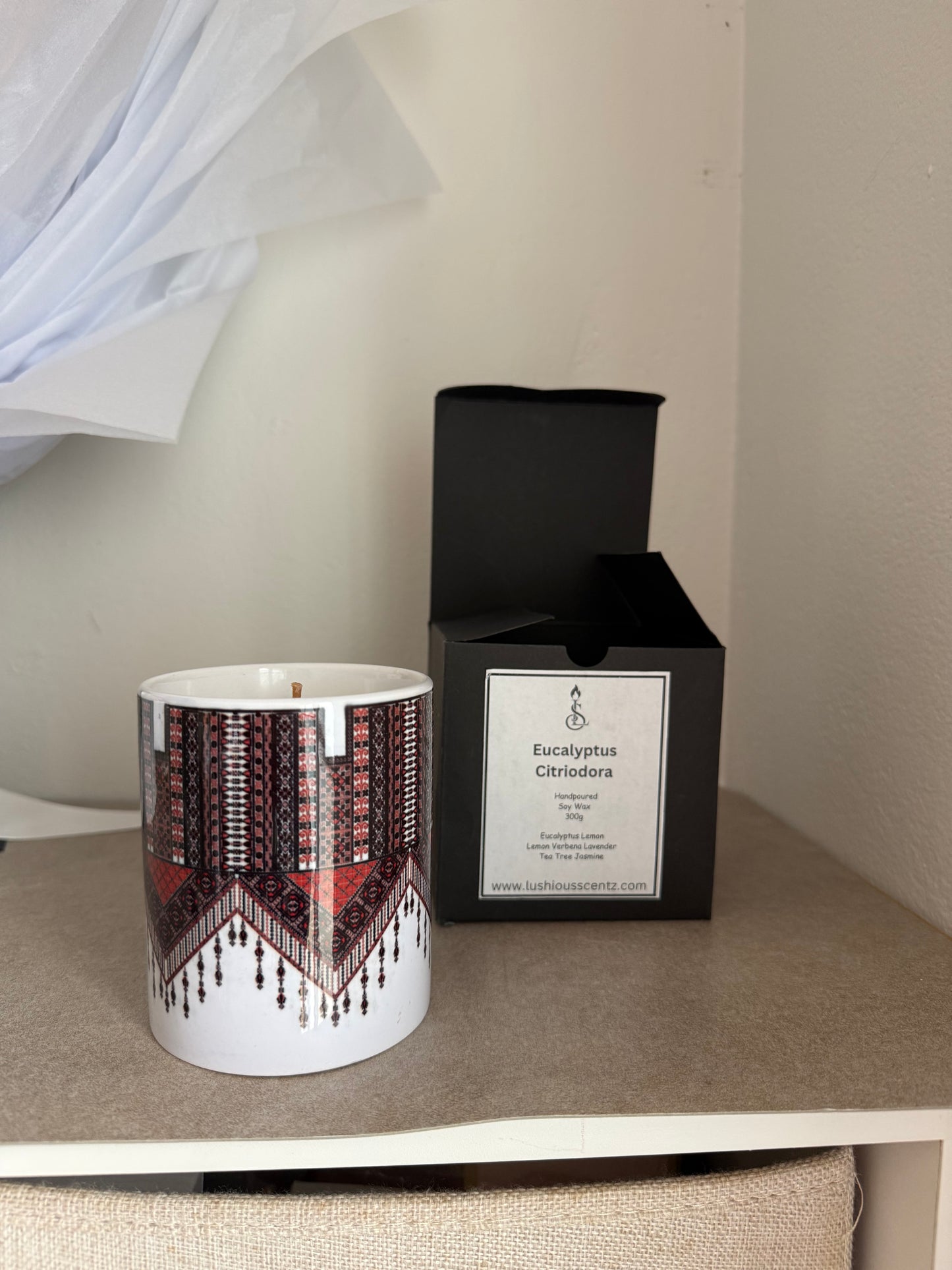 Tatreez Candle