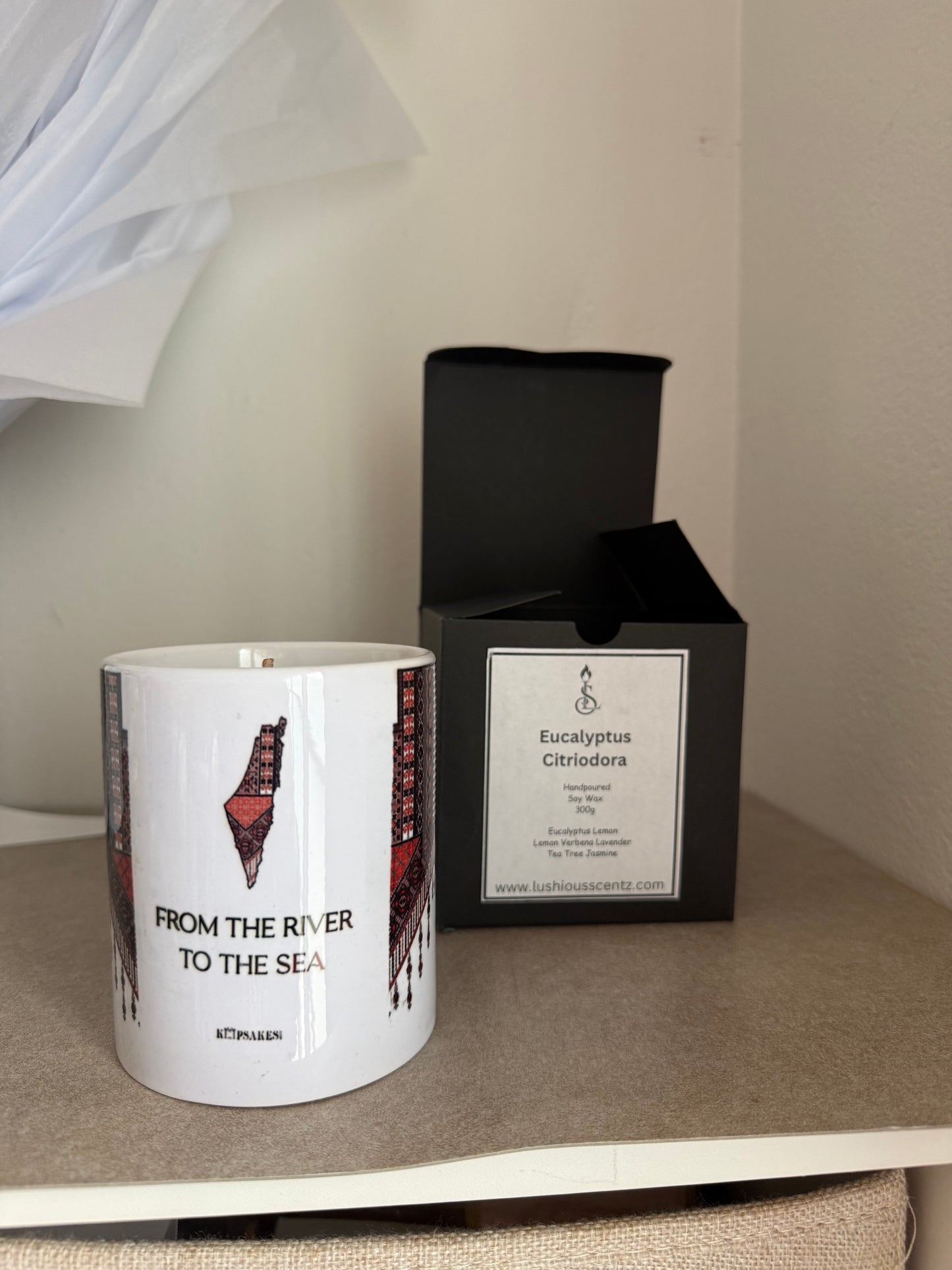Tatreez Candle