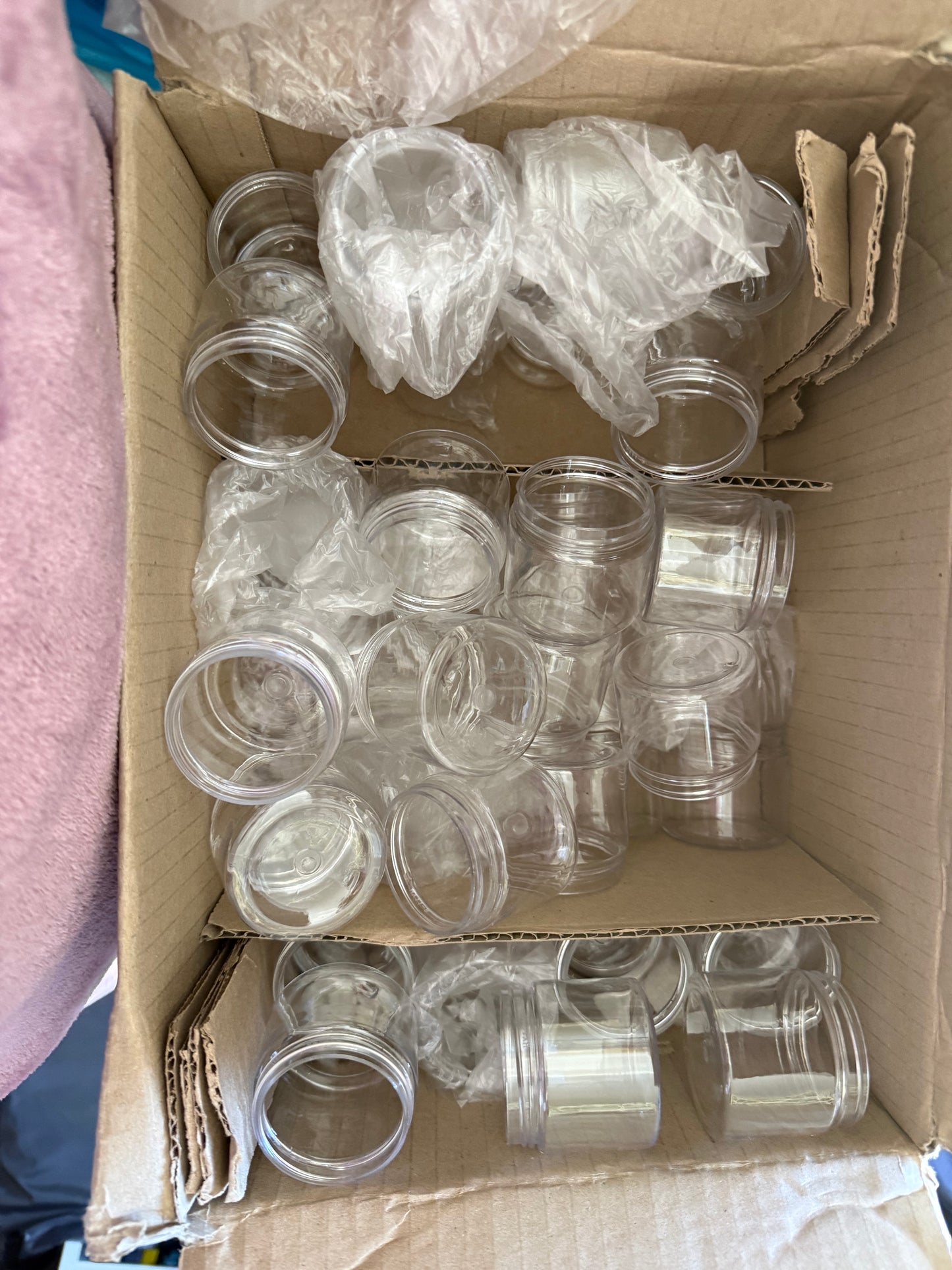 Small Clear Containers | 49 pieces